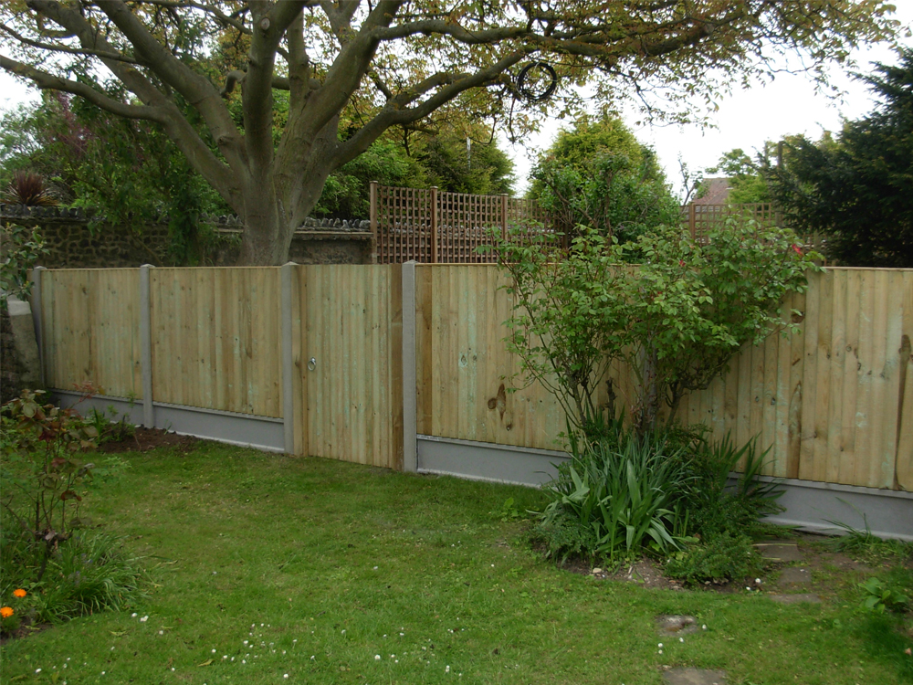 Image of Gates by - Style-Cast Concrete and Fencing