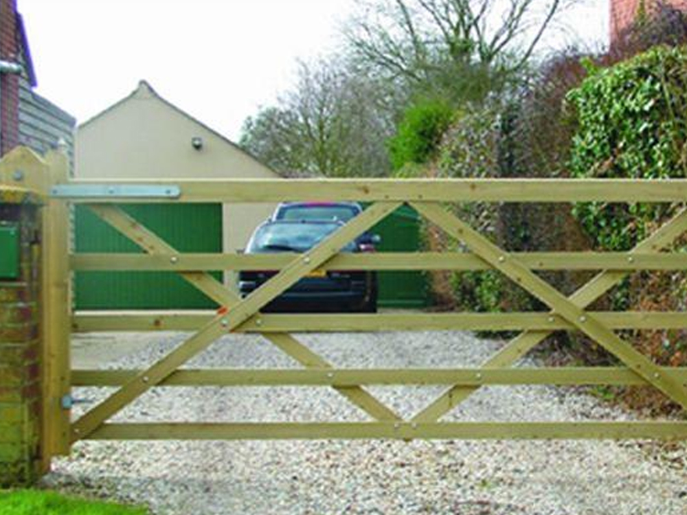 Image of Gates by - Style-Cast Concrete and Fencing