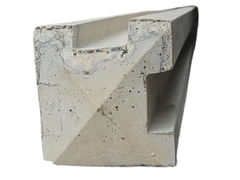 Image of 5in x 4in Heavy Duty Concrete Posts - Corner
