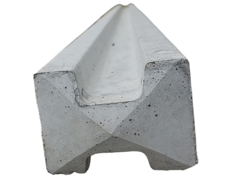 Image of 5in x 4in Heavy Duty Concrete Posts - Intermediate